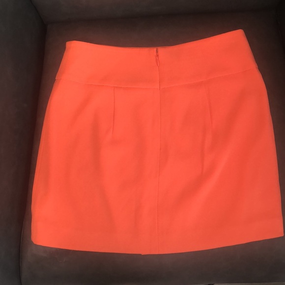 Coral/Salmon Mini skirt with unique wrap-like detail - Bebe - Picture 3 of 3